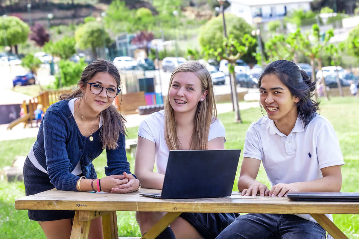 Estudiar y trabajar FP